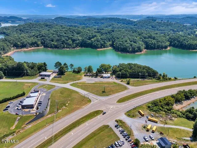 $500,000 | 2271 Broadway Drive, Bean Station, TN 37708