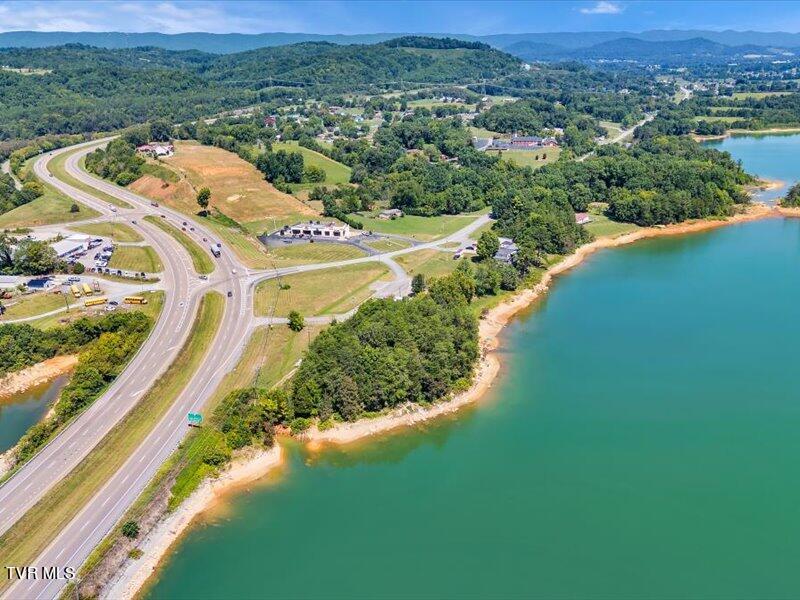 2271 Broadway Drive Bean Station, TN 37708 - Photo 18 of 21 17-2255 Broadway Dr-17