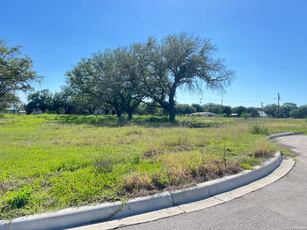 $624,000 | Polk Street Polk Street, Beeville, TX 78102