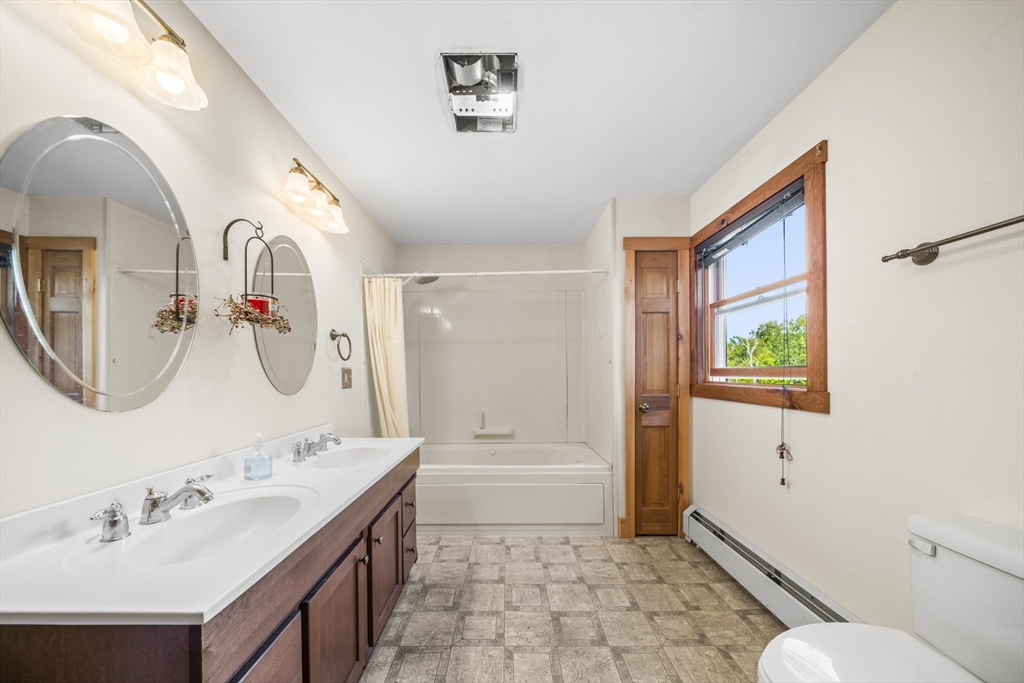 52 Washington Road Brimfield, MA 01010 - Photo 23 of 42