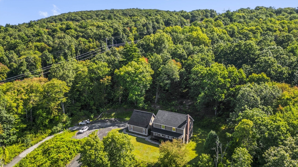52 Washington Road Brimfield, MA 01010 - Photo 3 of 42