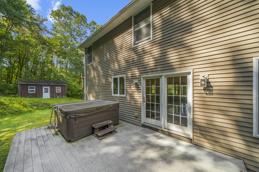 52 Washington Road Brimfield, MA 01010 - Photo 36 of 42