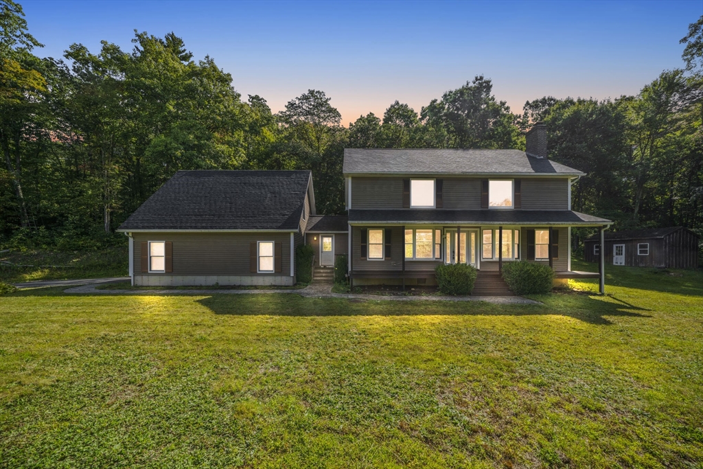 52 Washington Road Brimfield, MA 01010 - Photo 4 of 42