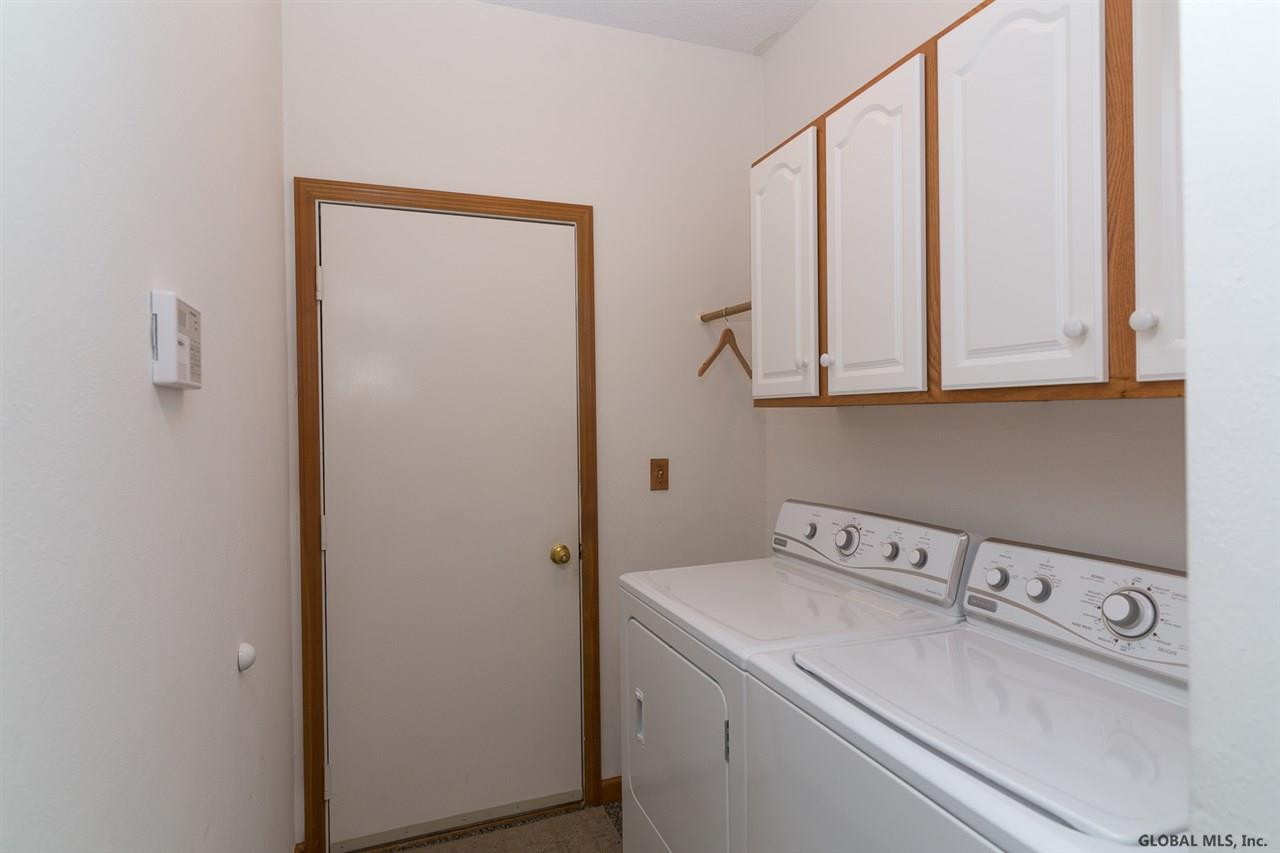 5 Valley View Avenue Rensselaer, NY 12144 - Photo 14 of 22 Photo 14