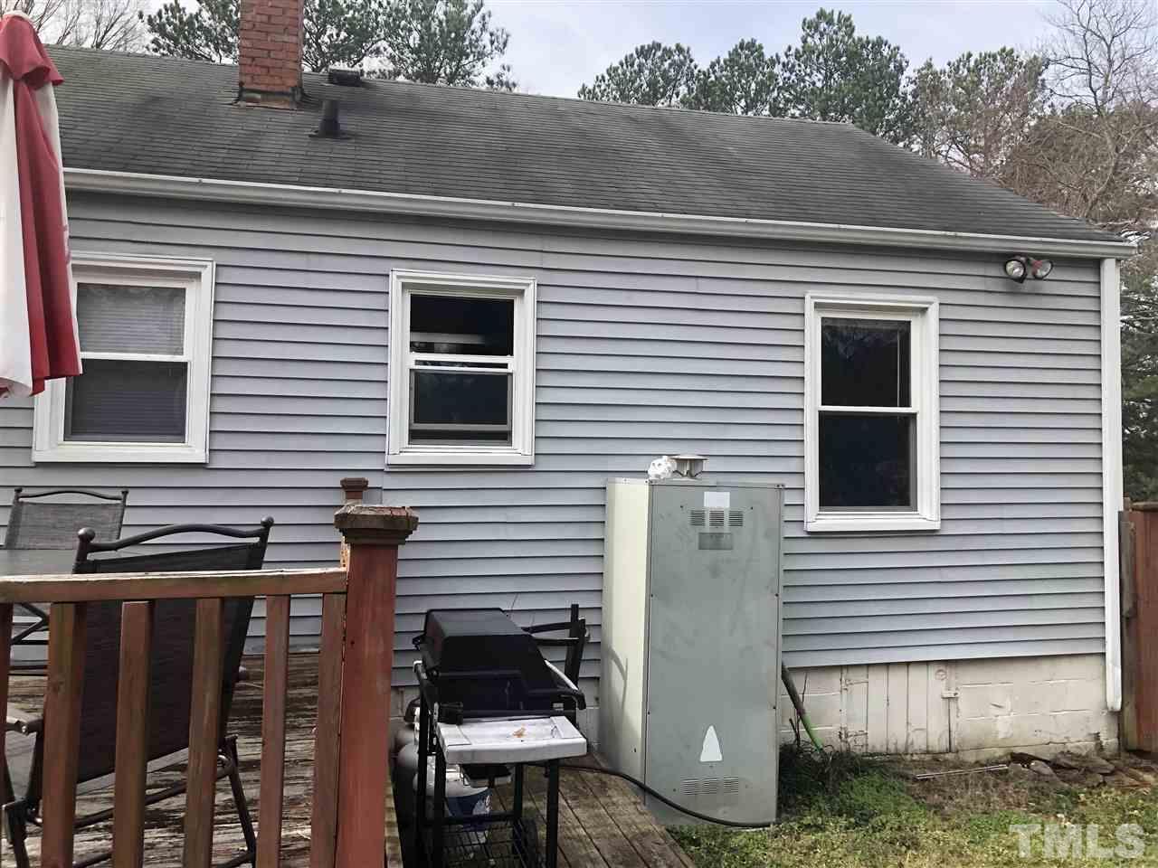 205 Baggett Avenue Raleigh, NC 27604 - Photo 3 of 5
