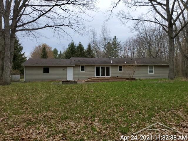 2303 West Odd Road Breckenridge, MI 48615 - Photo 2 of 19