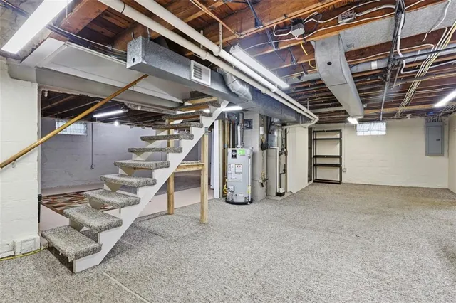 $234,900 | 702 Hemlock Drive, Aliquippa, PA 15001