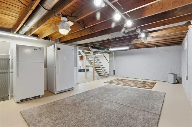 $234,900 | 702 Hemlock Drive, Aliquippa, PA 15001