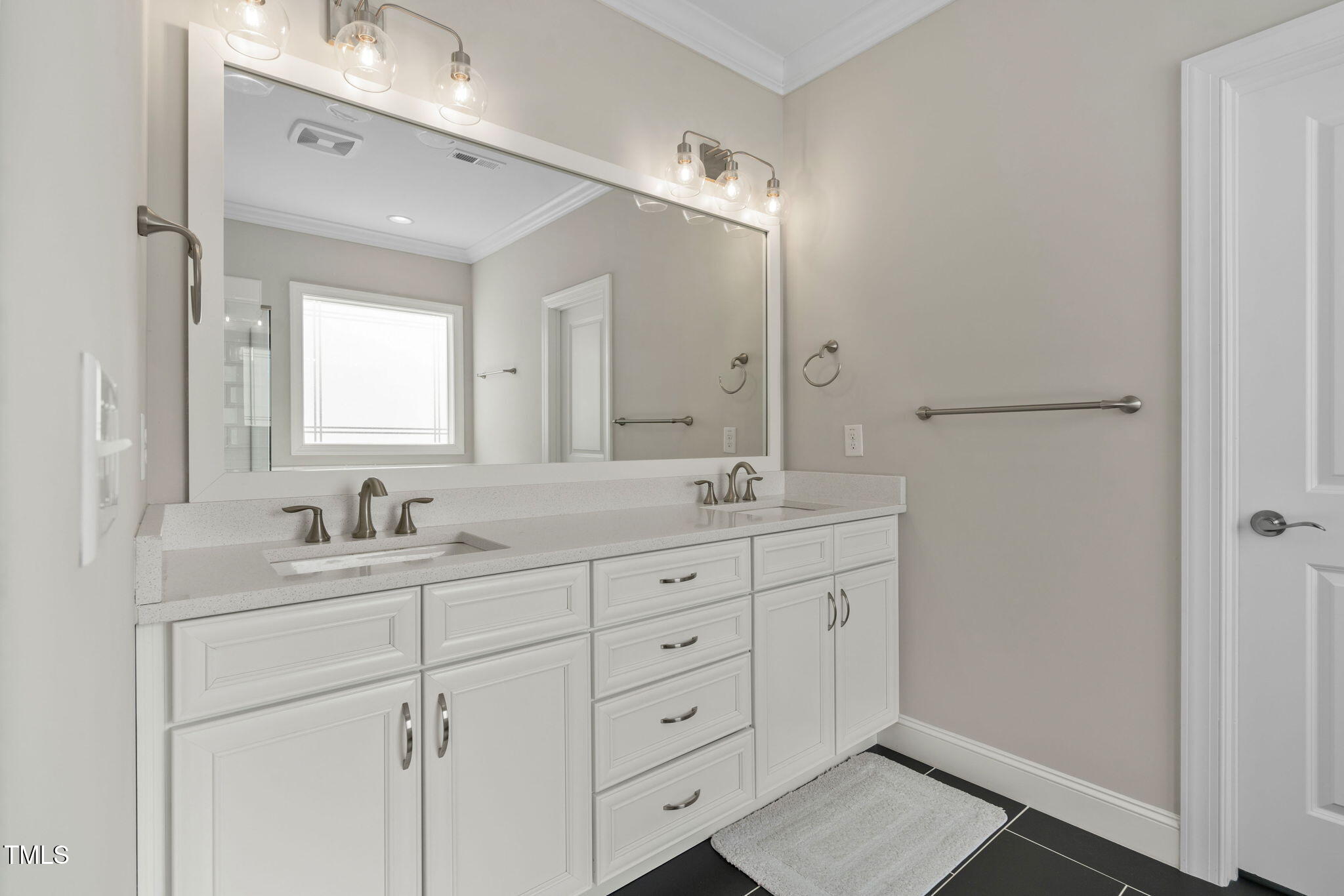 2461 Stonehenge Park Drive Raleigh, NC 27613 - Photo 26 of 72 62-web-or-mls-2461-stonehenge-park-dr