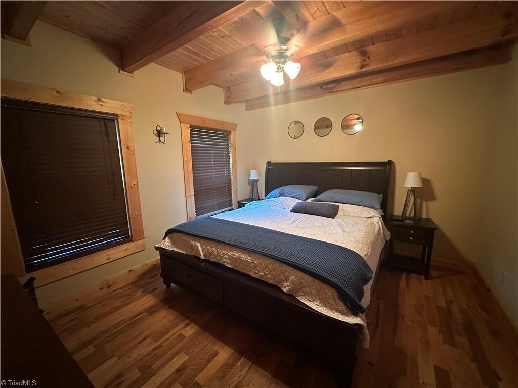 405 Sweetwater Road Boomer, NC 28606 - Photo 8 of 13 Main bedroom