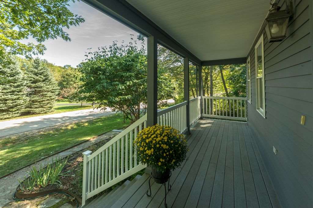 66 Darcy Road York, ME 03909 - Photo 3 of 22