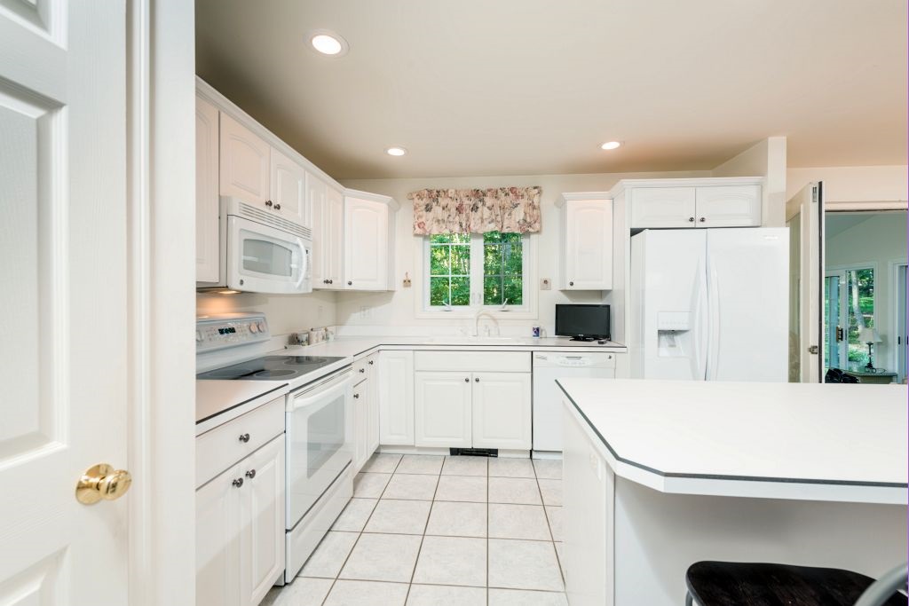 66 Darcy Road York, ME 03909 - Photo 9 of 22