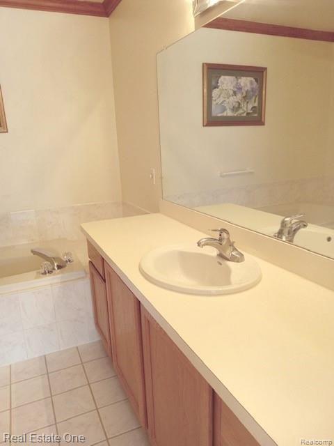 21951 Lancrest Court, Unit 294 Farmington Hills, MI 48335 - Photo 27 of 43