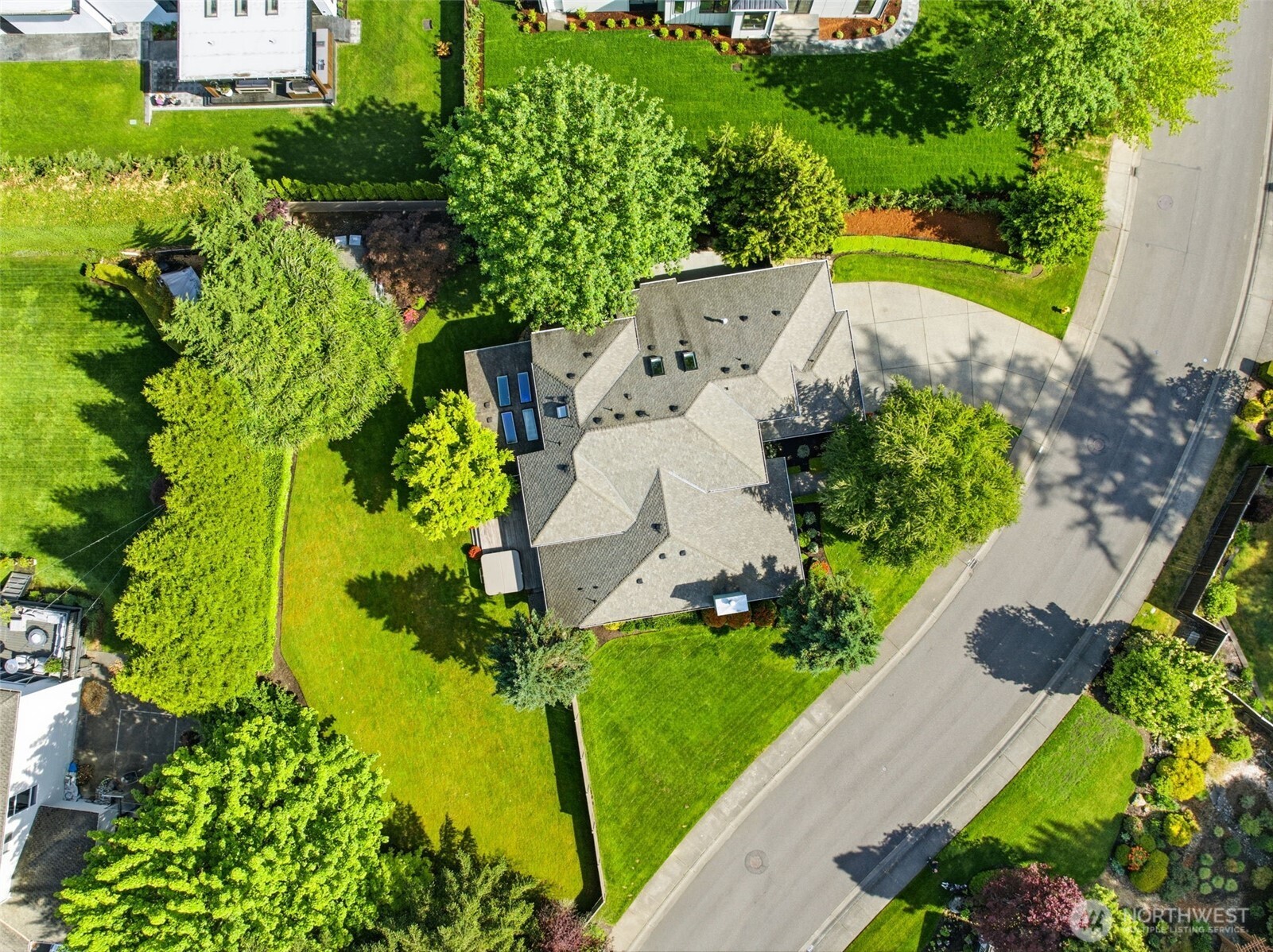 2401 Lyons Avenue Northeast Renton, WA 98059 - Photo 30 of 38