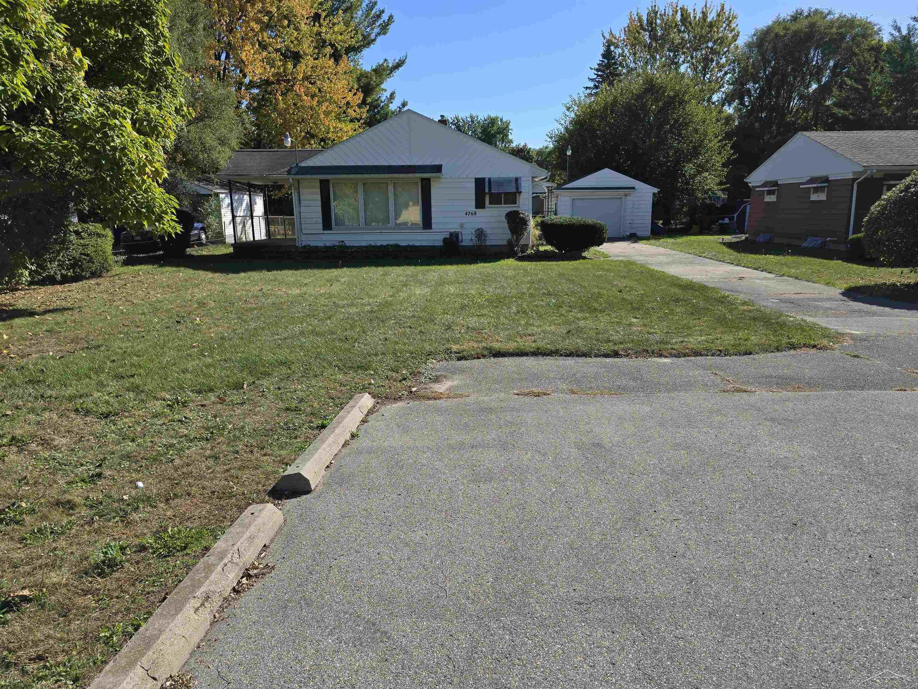4768 Old Hess Road Saginaw, MI 48601 - Photo 1 of 35