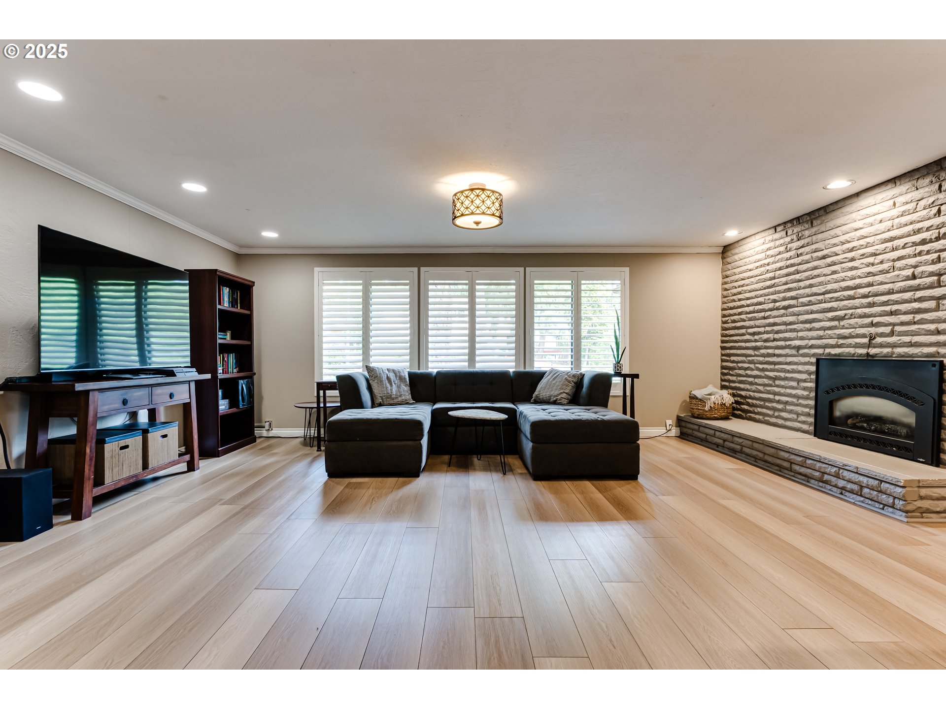 1177 Brookside Drive Eugene, OR 97405 - Photo 11 of 48