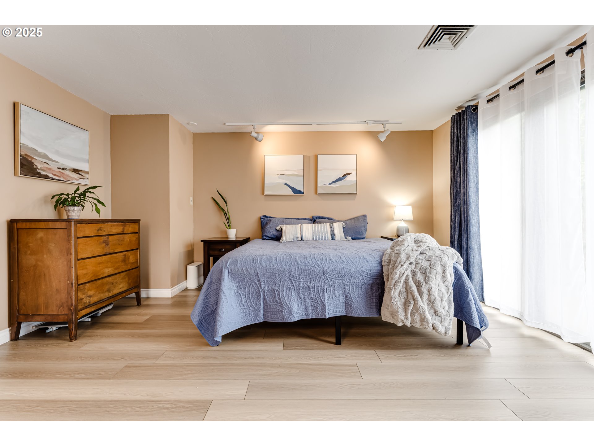 1177 Brookside Drive Eugene, OR 97405 - Photo 17 of 48