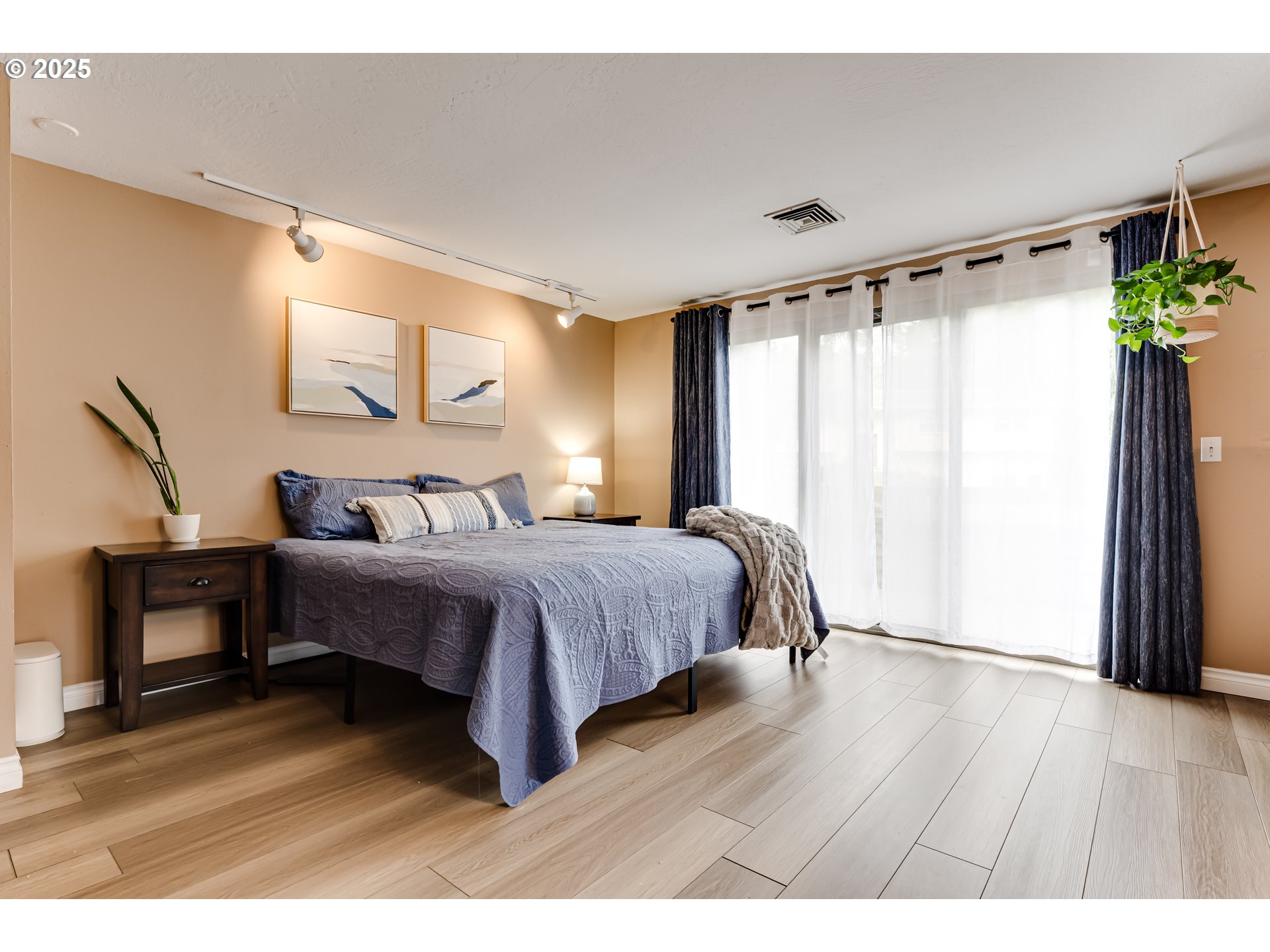 1177 Brookside Drive Eugene, OR 97405 - Photo 18 of 48