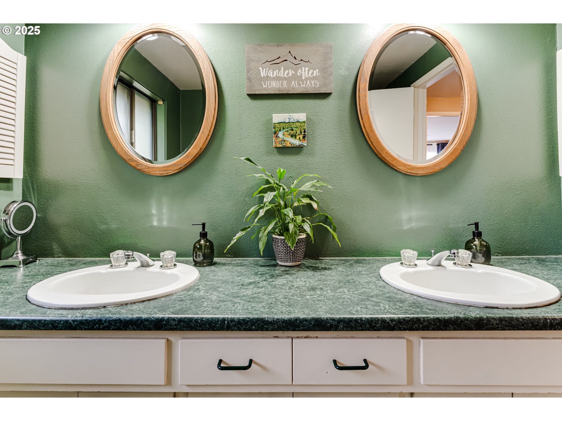 1177 Brookside Drive Eugene, OR 97405 - Photo 37 of 48