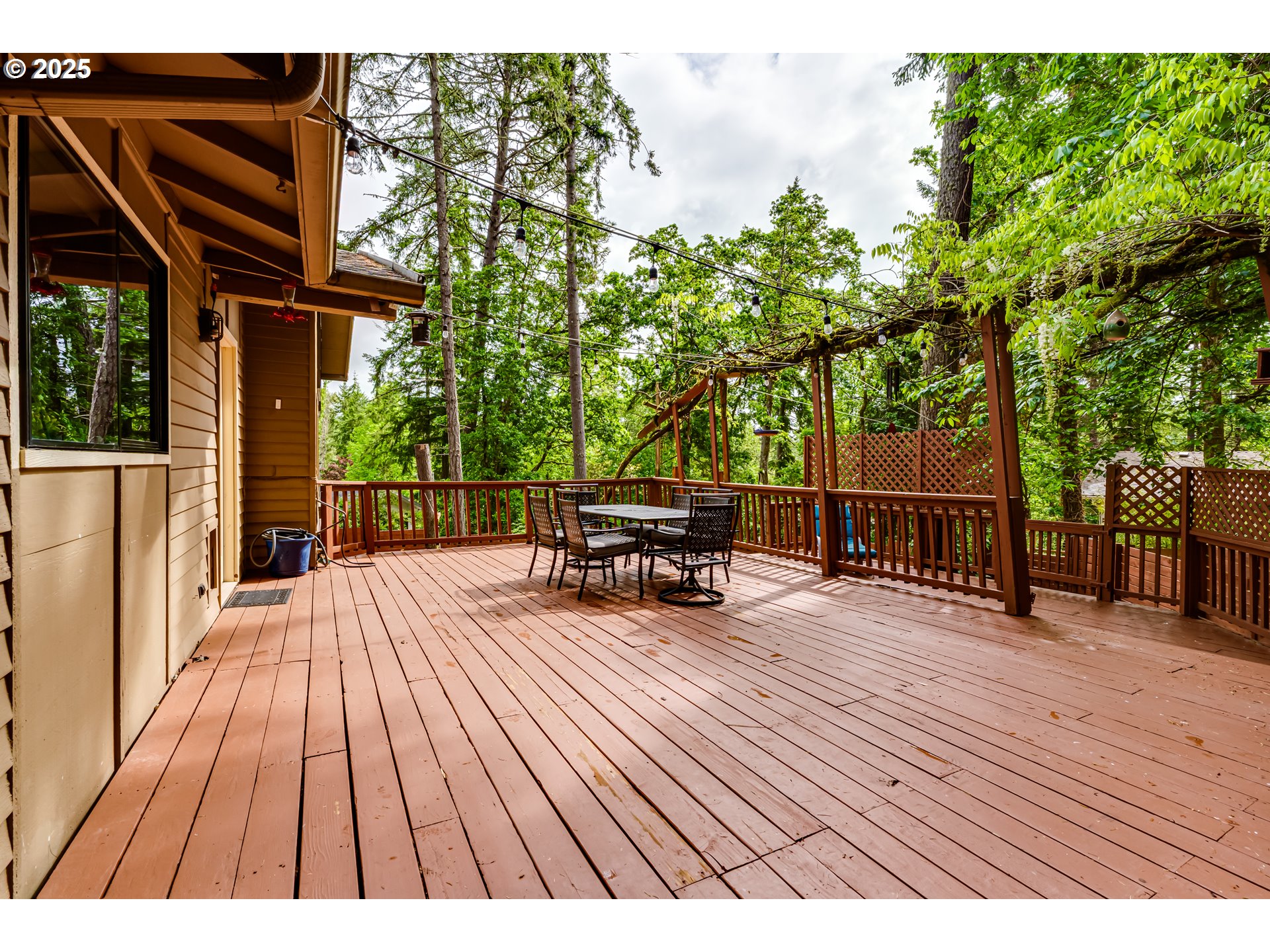 1177 Brookside Drive Eugene, OR 97405 - Photo 40 of 48