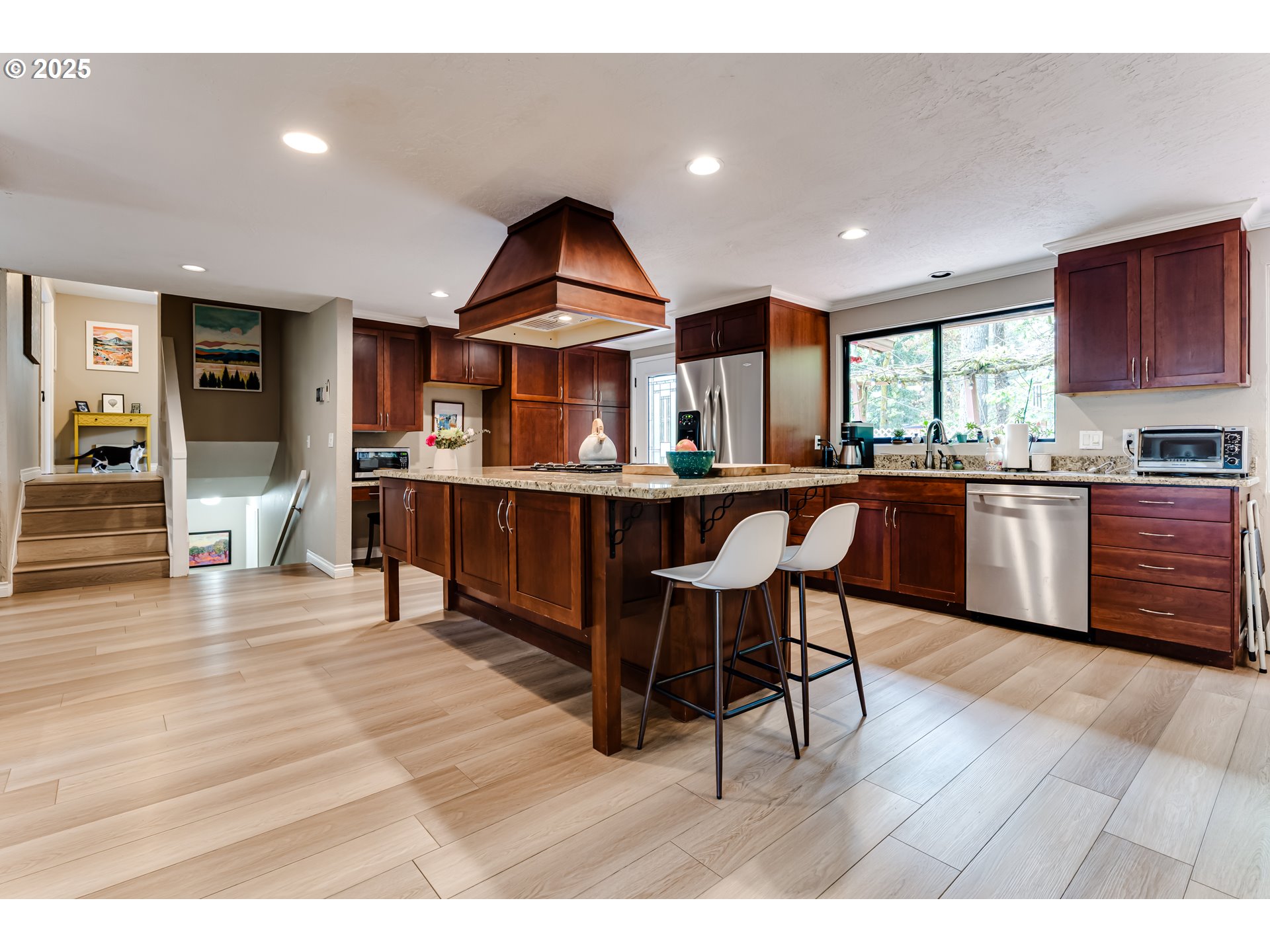 1177 Brookside Drive Eugene, OR 97405 - Photo 4 of 48