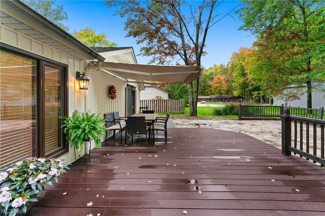 5165 North Barton Road North Ridgeville, OH 44039 - Photo 7 of 35 Deck w/awning!