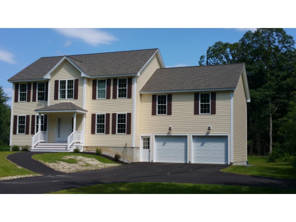 32 Pine Road Hudson, NH 03051 - Photo 2 of 20