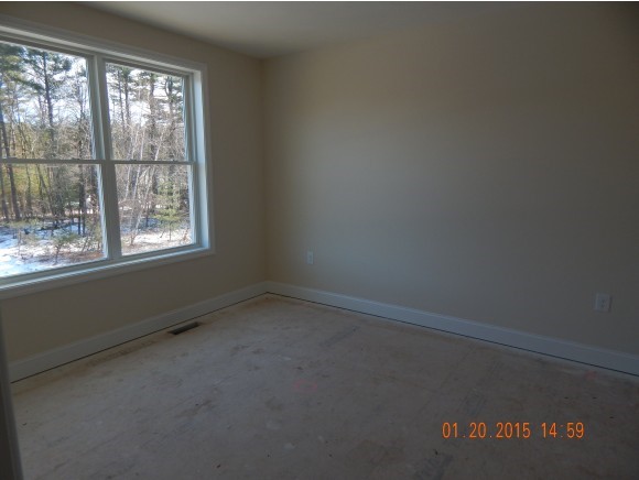 32 Pine Road Hudson, NH 03051 - Photo 17 of 20