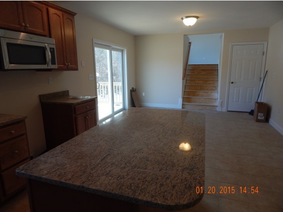 32 Pine Road Hudson, NH 03051 - Photo 5 of 20