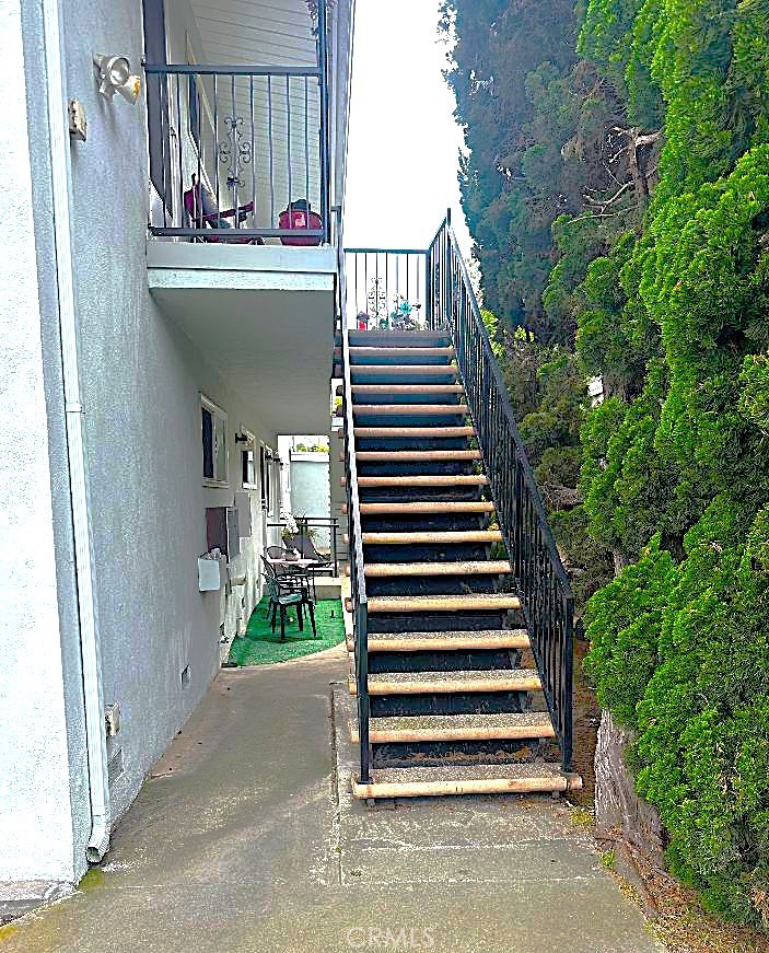 2202 Mathews Avenue Redondo Beach, CA 90278 - Photo 13 of 22 The Front Stairway Leading to the Upper Level Units Has Nice Adjacent Landscaping.