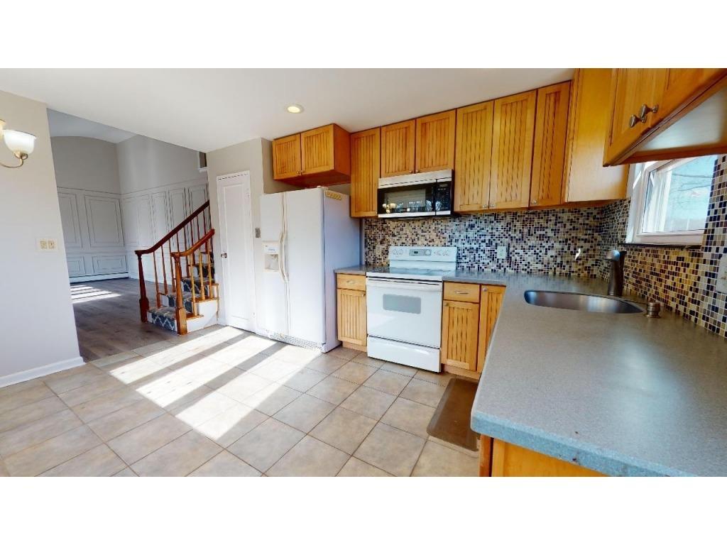 1357 Seminole Road North Brunswick, NJ 08902 - Photo 25 of 48 Gallery Image 25