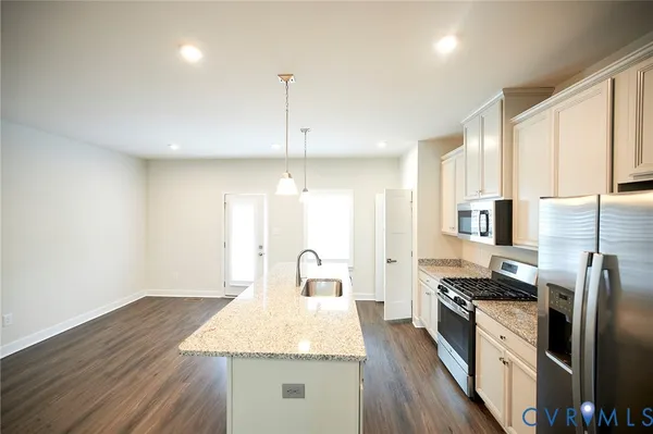 $2,590 | 11190 Winding Brook Terrace Drive, Ashland, VA 23005
