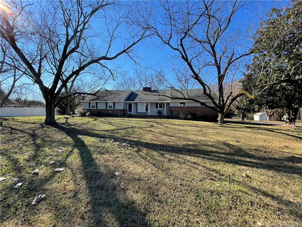 2175 Dobys Bridge Road Fort Mill, SC 29715 - Photo 2 of 17 Gallery Image 2