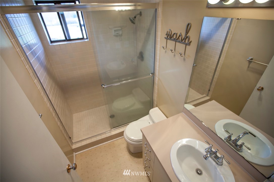 4089 Y Road Bellingham, WA 98226 - Photo 13 of 25 Gallery Image 13