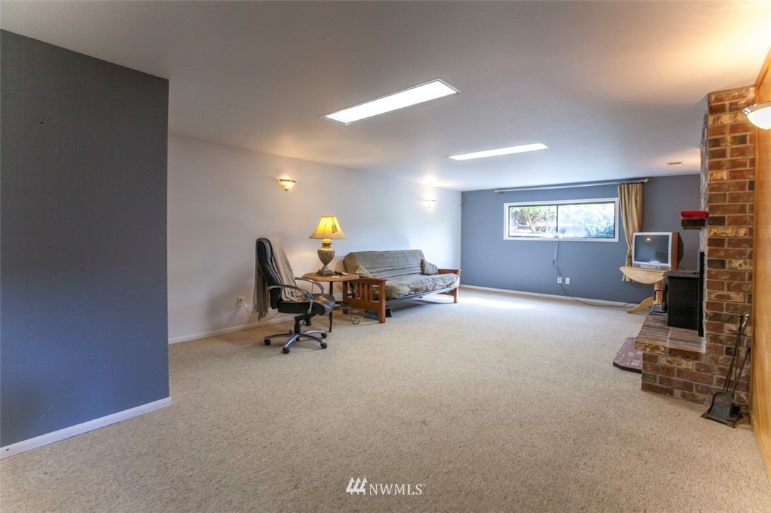 4089 Y Road Bellingham, WA 98226 - Photo 14 of 25 Gallery Image 14