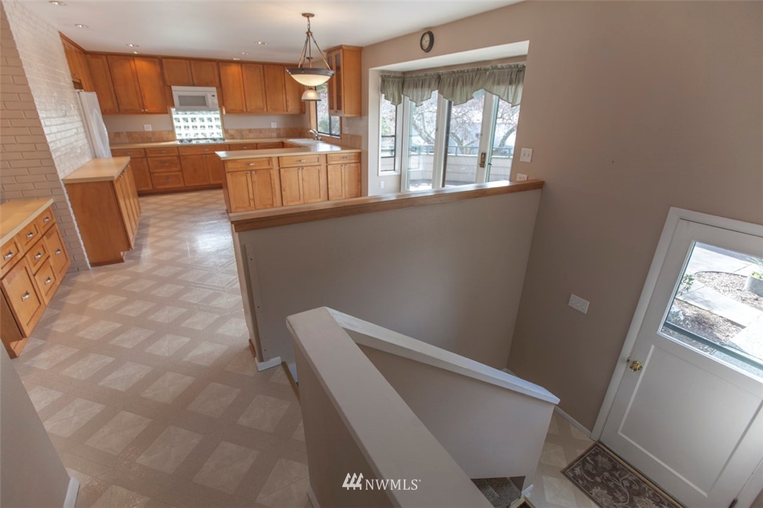 4089 Y Road Bellingham, WA 98226 - Photo 8 of 25 Gallery Image 8