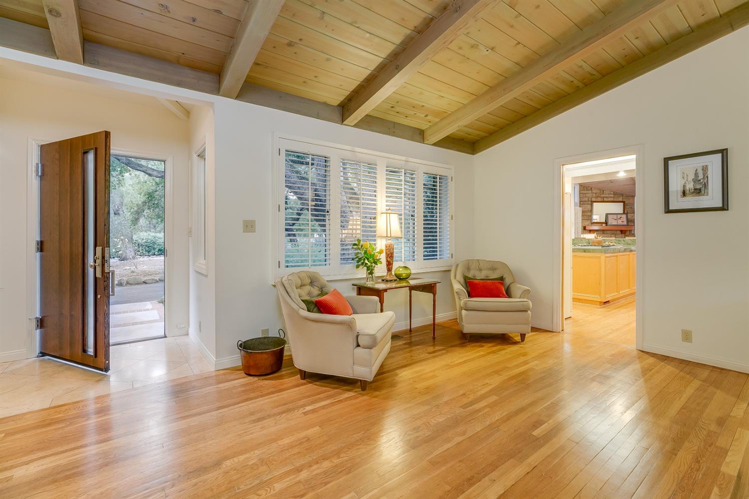 608 Palomar Road Ojai, CA 93023 - Photo 6 of 46 Gallery Image 6