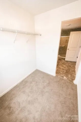 a view of utility room