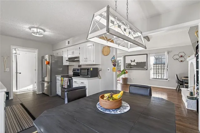 $295,000 | 7921 Yecker Avenue, Kansas City, KS 66109