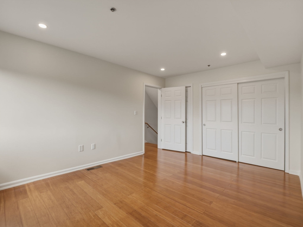 4 Duck Pond Road, Unit 225 Beverly, MA 01915 - Photo 14 of 42