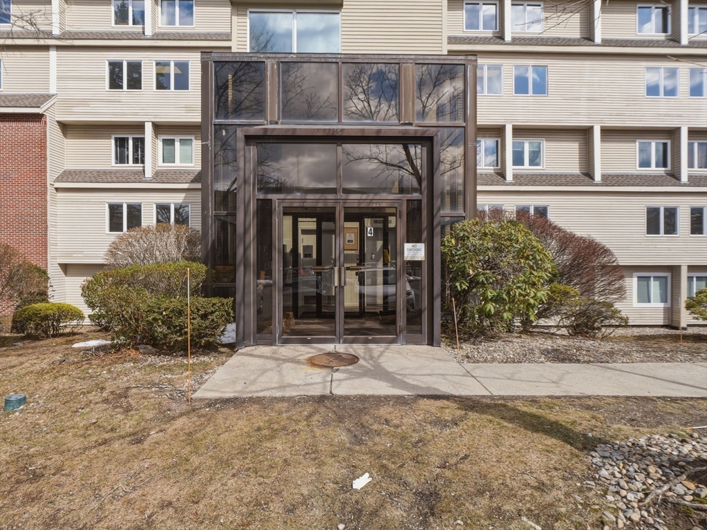 4 Duck Pond Road, Unit 225 Beverly, MA 01915 - Photo 34 of 42