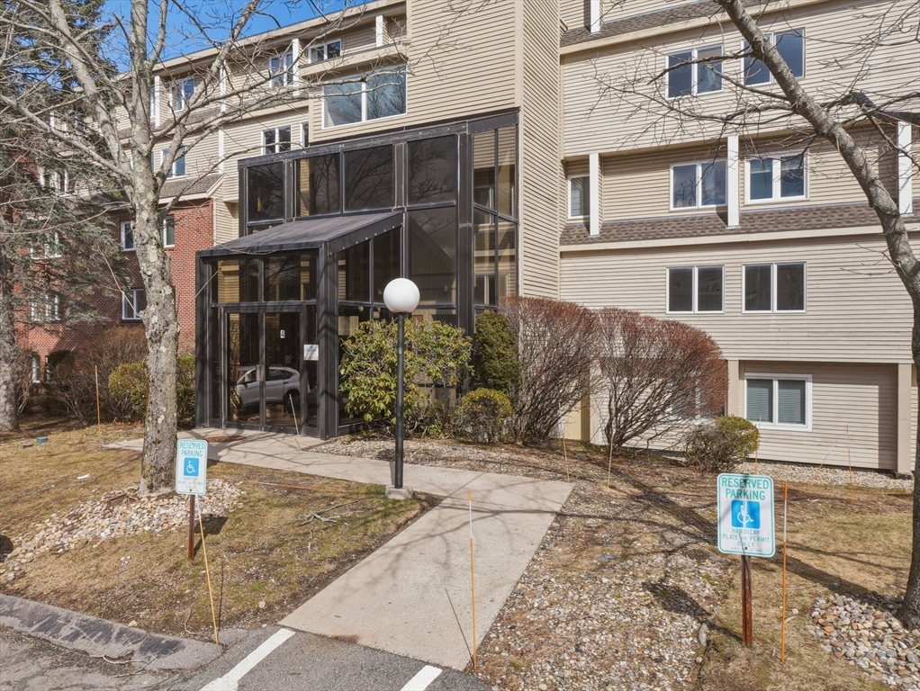 4 Duck Pond Road, Unit 225 Beverly, MA 01915 - Photo 35 of 42