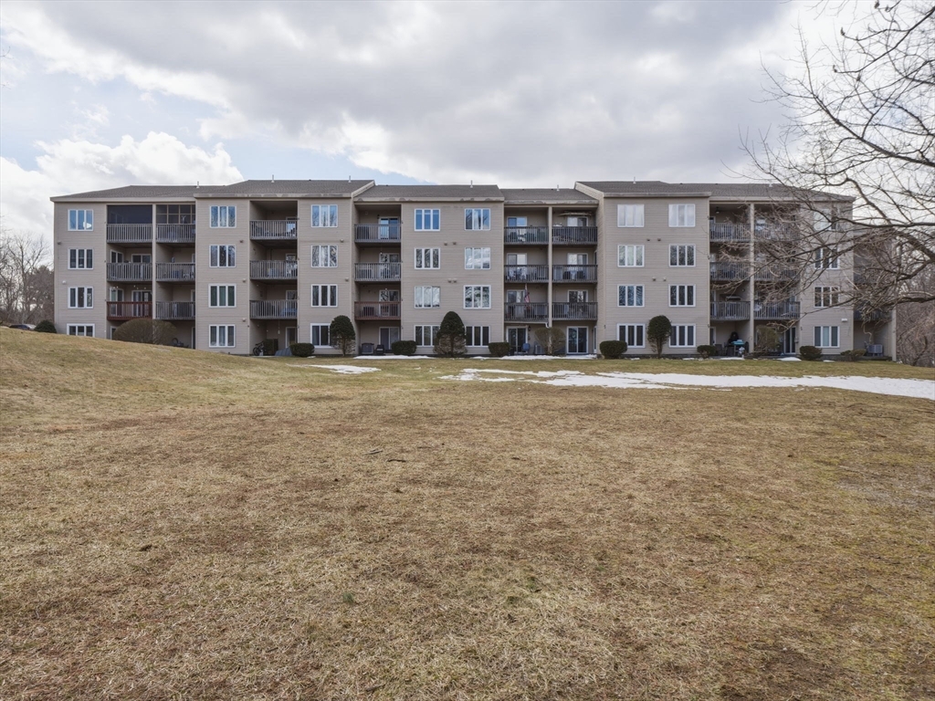 4 Duck Pond Road, Unit 225 Beverly, MA 01915 - Photo 36 of 42