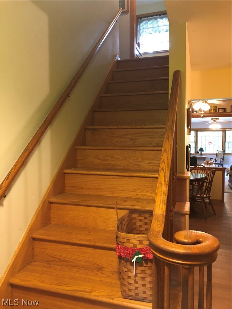 1934 Conwill Road Stow, OH 44224 - Photo 16 of 32 Beautiful refinished oak stair and railing leading to the second floor.