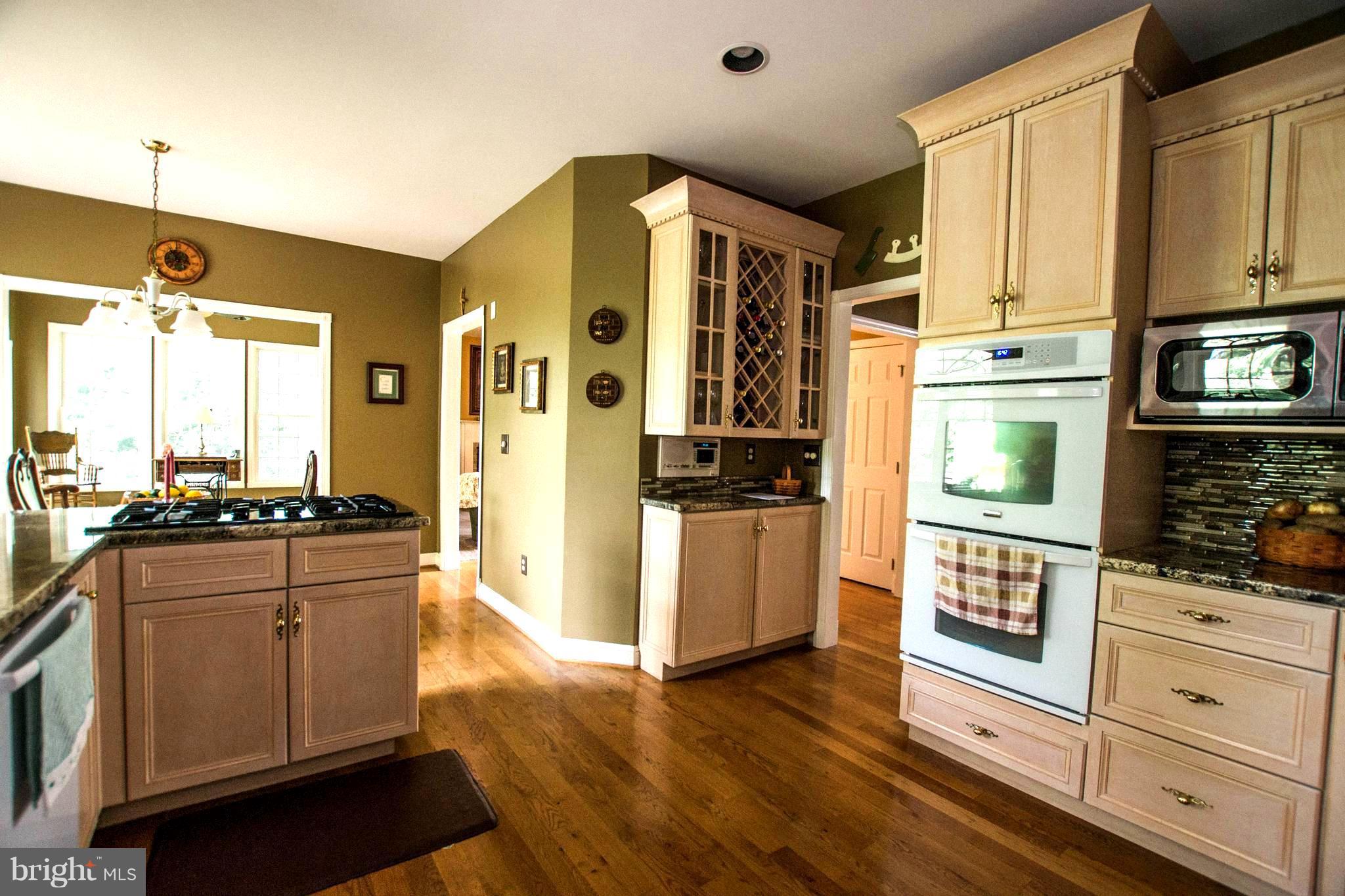 279 Bell Road Westminster, MD 21158 - Photo 21 of 30 Kitchen
