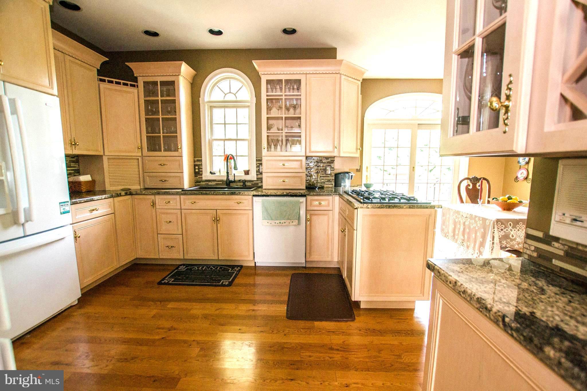 279 Bell Road Westminster, MD 21158 - Photo 22 of 30 Kitchen