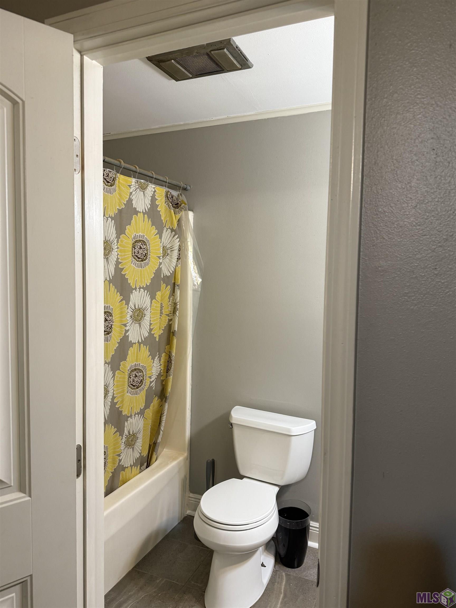 17600 Jack Vaughn Road Livingston, LA 70754 - Photo 8 of 10 Gallery Image 8