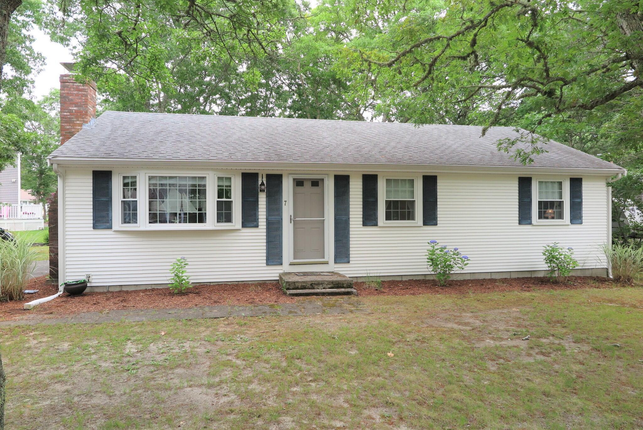 7 Benjamin Road South Dennis, MA 02660 - Photo 1 of 32 IMG_2278