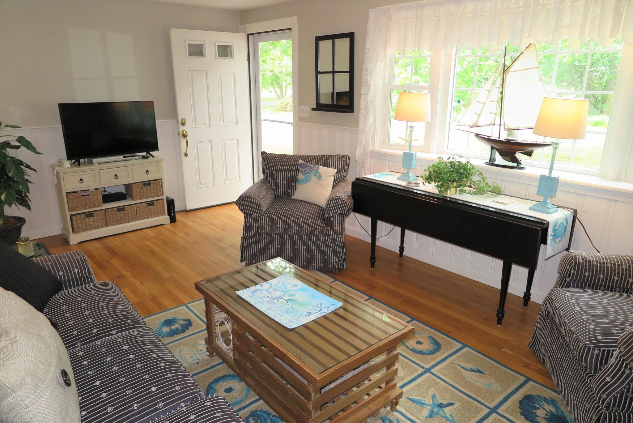 7 Benjamin Road South Dennis, MA 02660 - Photo 6 of 32 IMG_2289