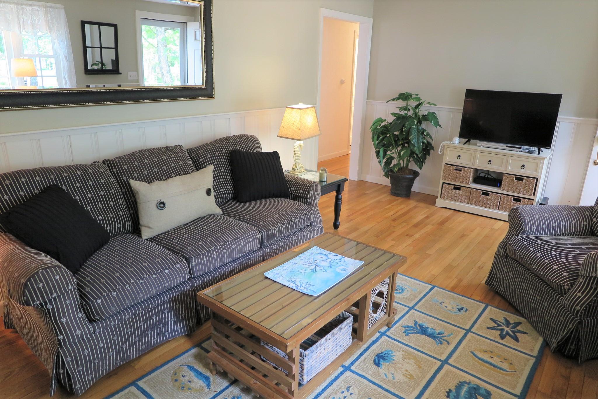 7 Benjamin Road South Dennis, MA 02660 - Photo 7 of 32 IMG_2290